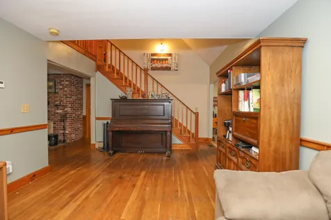 37 Peaslee Hill Road Weare NH 03281