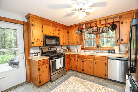 37 Peaslee Hill Road Weare NH 03281