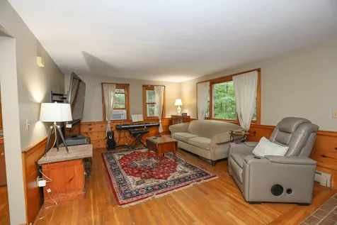 37 Peaslee Hill Road Weare NH 03281