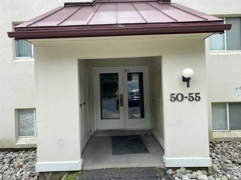205 Mountainside Drive Warren VT 05674