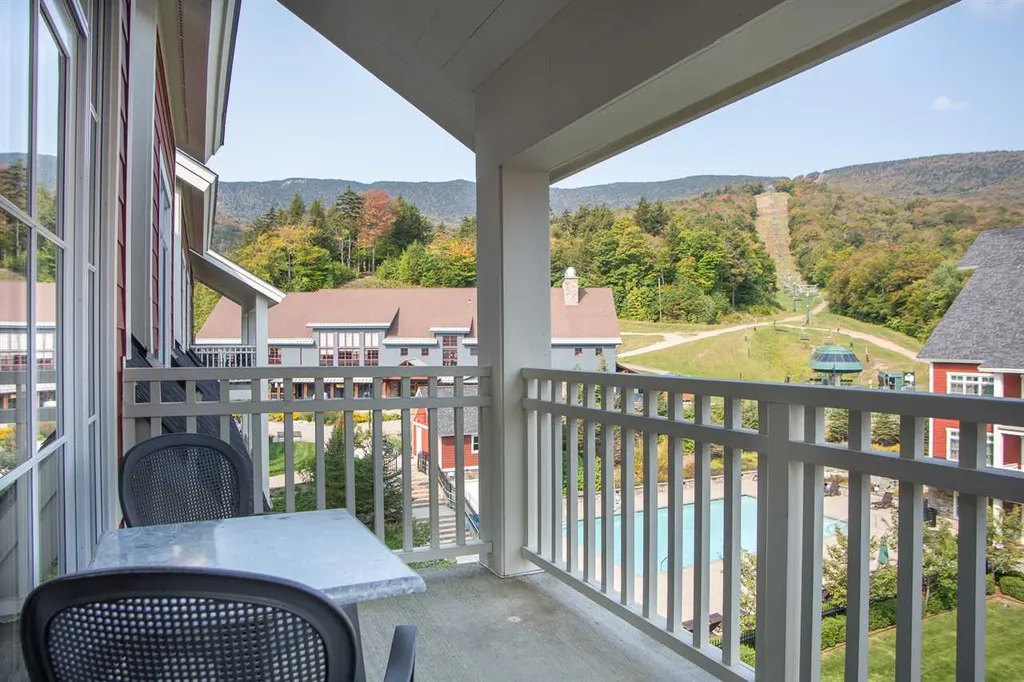 102 Forest Drive Warren VT 05674