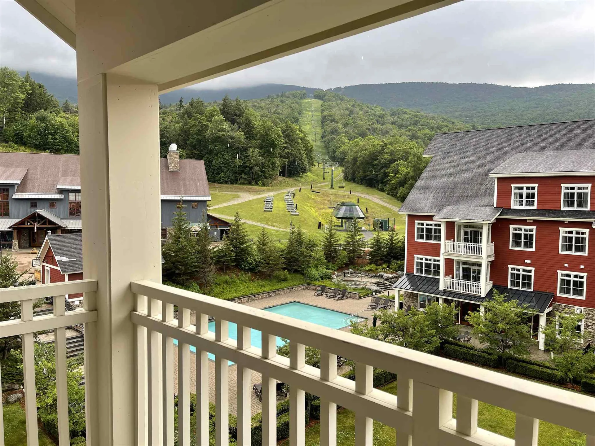 102 Forest Drive Warren VT 05674