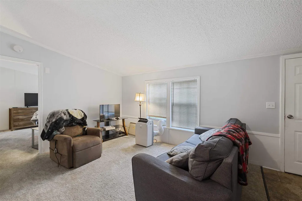 26 Garnet Lane Merrimack NH 03054