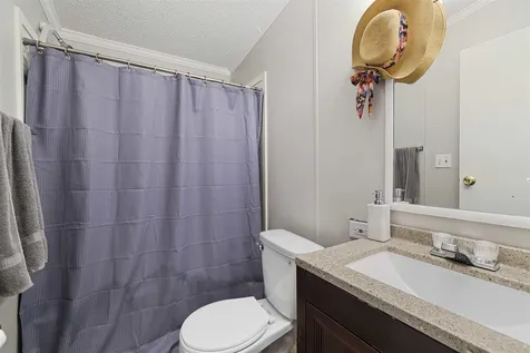 26 Garnet Lane Merrimack NH 03054