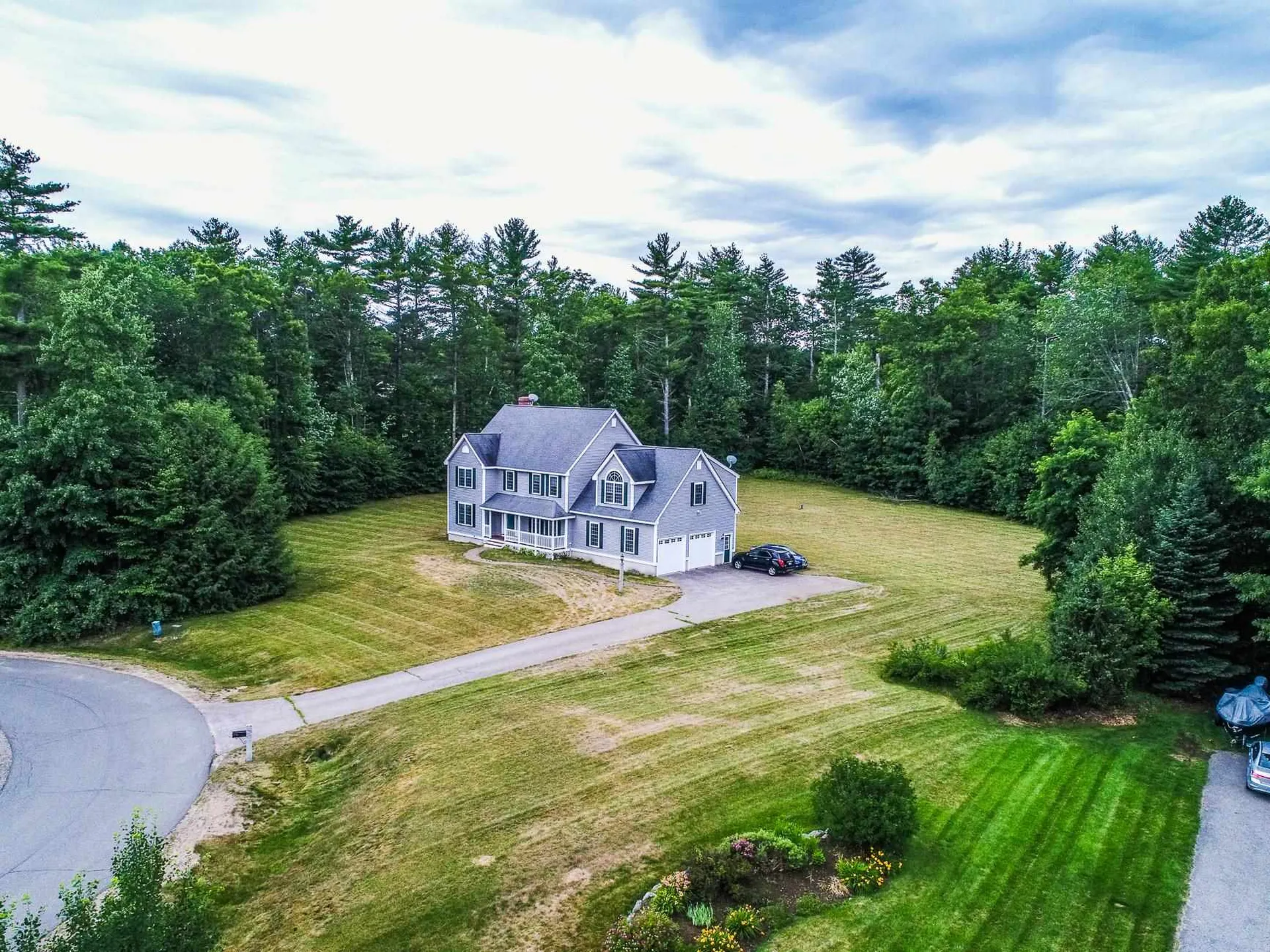 88 Berry Patch Lane Auburn NH 03032