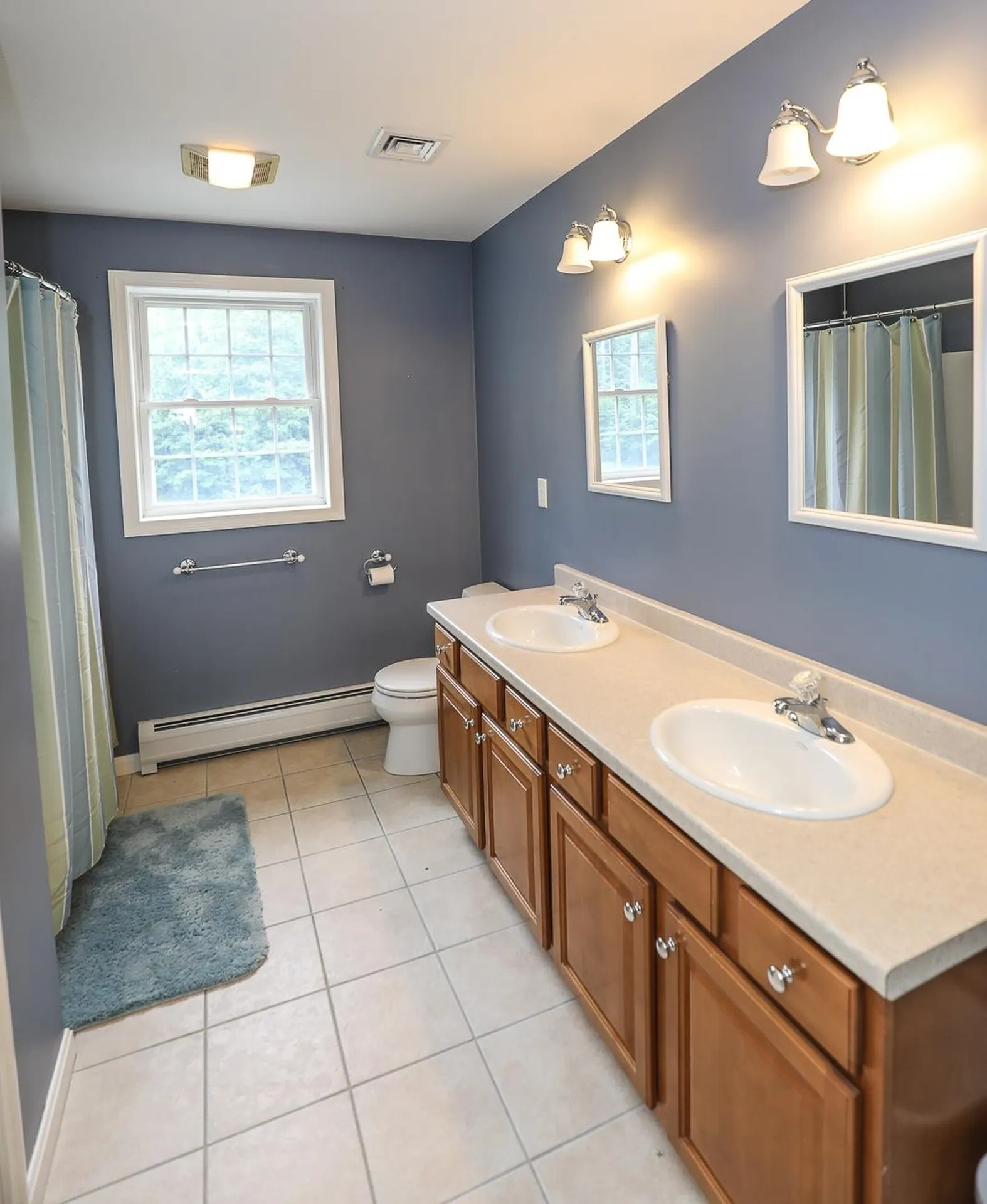 88 Berry Patch Lane Auburn NH 03032