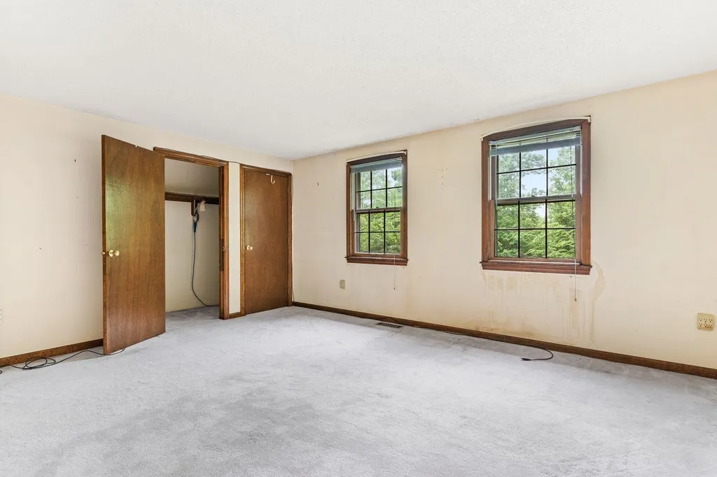 14L Juniper Road Derry NH 03038