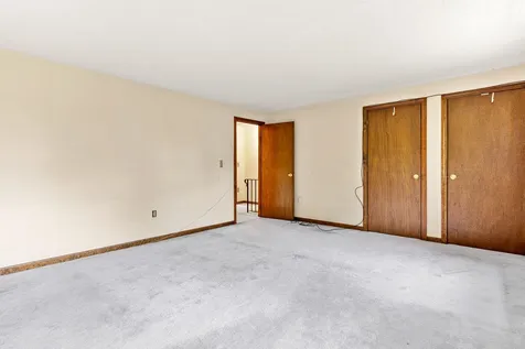 14l Juniper Road Derry NH 03038