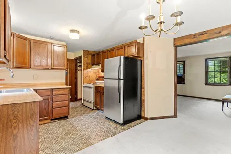 14l Juniper Road Derry NH 03038