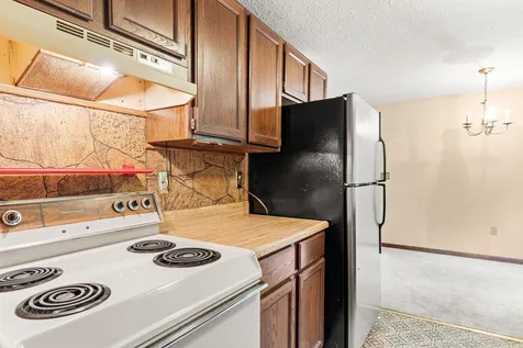 14l Juniper Road Derry NH 03038