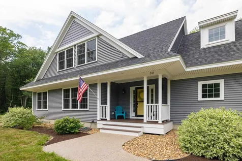 32 Holly Lane Greenland NH 03840