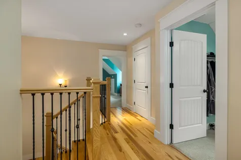 32 Holly Lane Greenland NH 03840