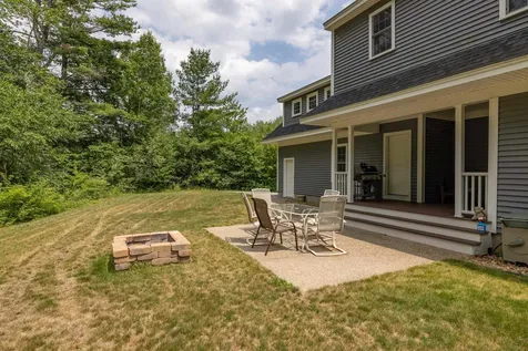 32 Holly Lane Greenland NH 03840