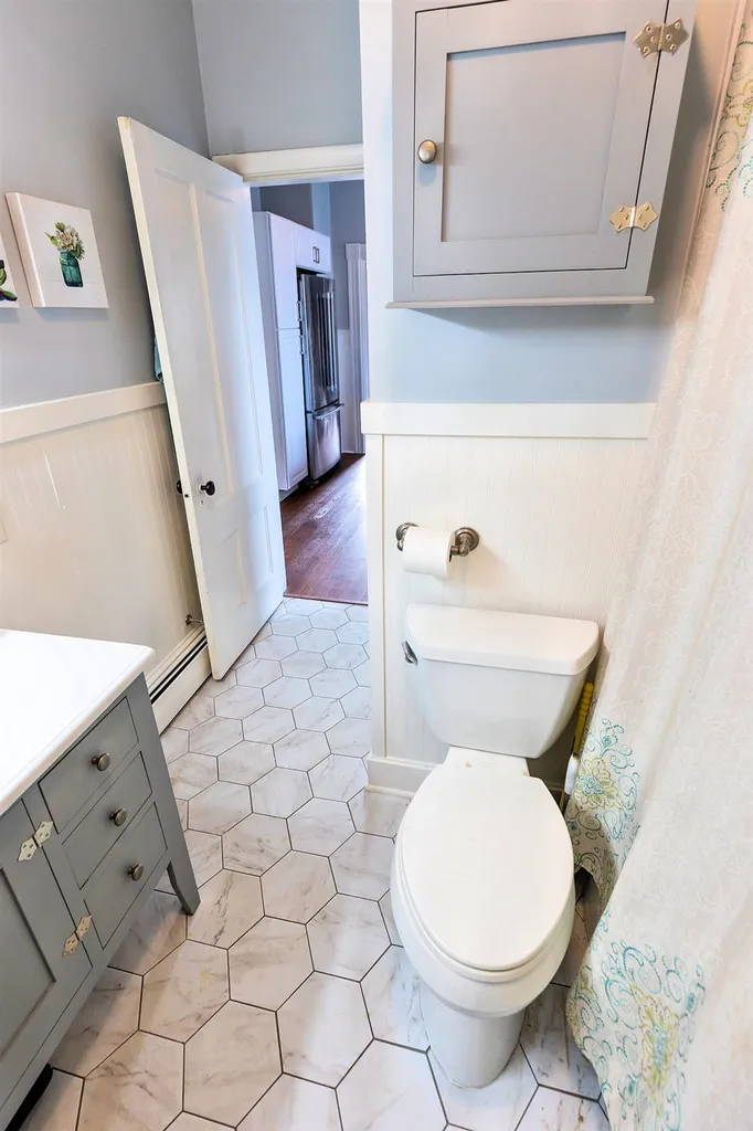 113 Riley Avenue Manchester NH 03103
