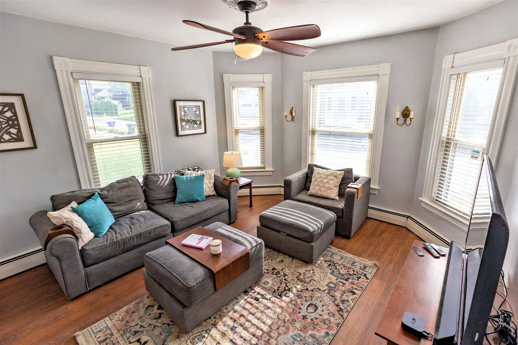 113 Riley Avenue Manchester NH 03103