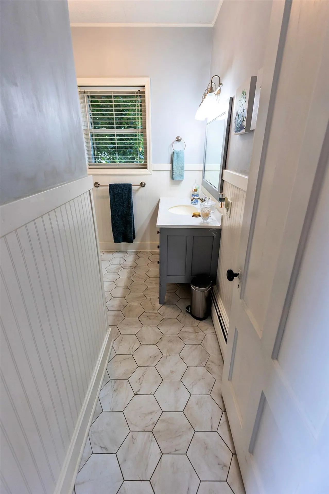 113 Riley Avenue Manchester NH 03103