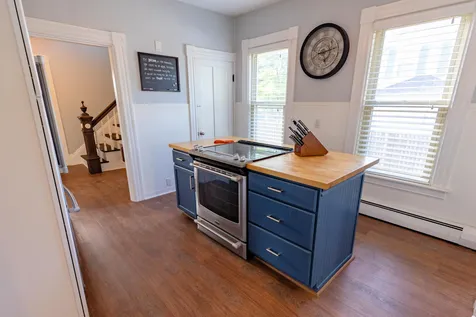 113 Riley Avenue Manchester NH 03103
