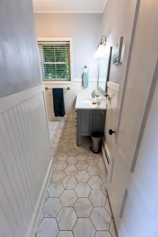 113 Riley Avenue Manchester NH 03103