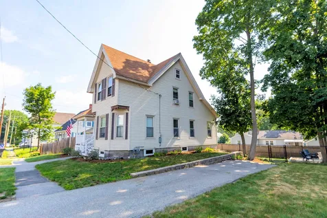 113 Riley Avenue Manchester NH 03103