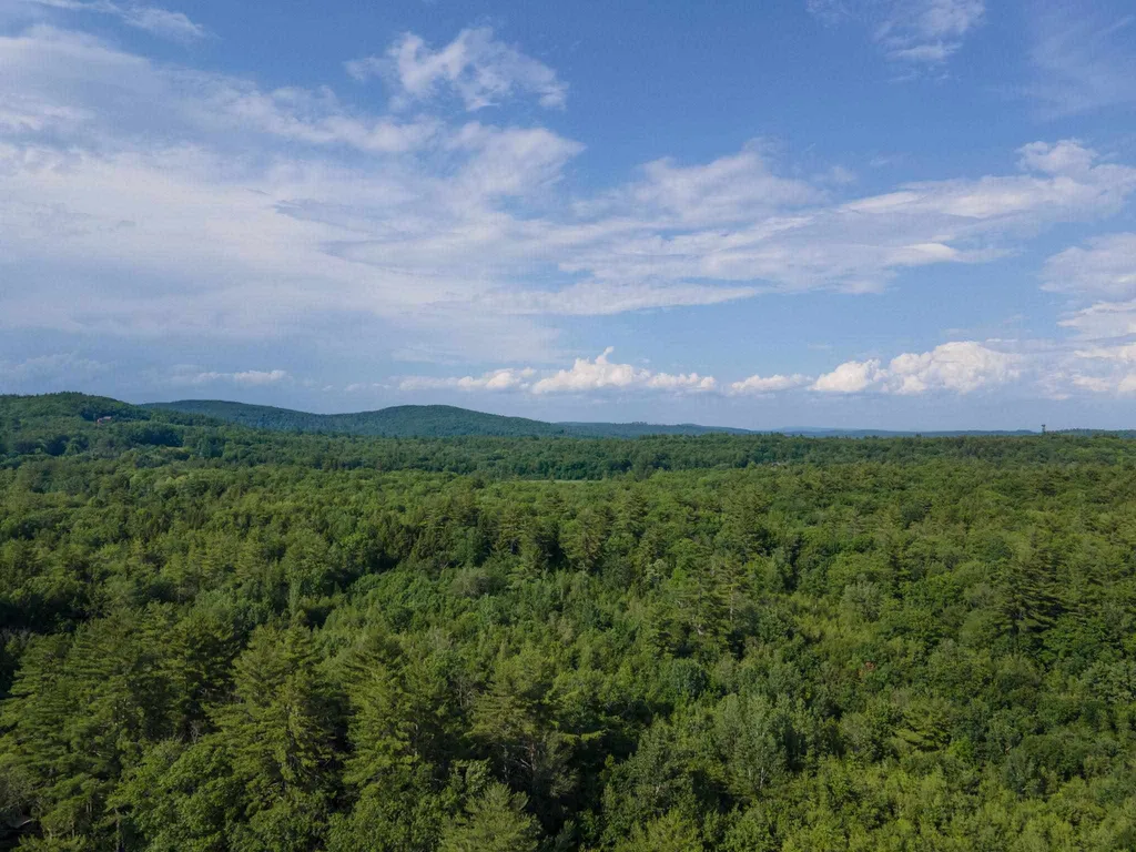 120 Emerald Drive Hillsborough NH 03244