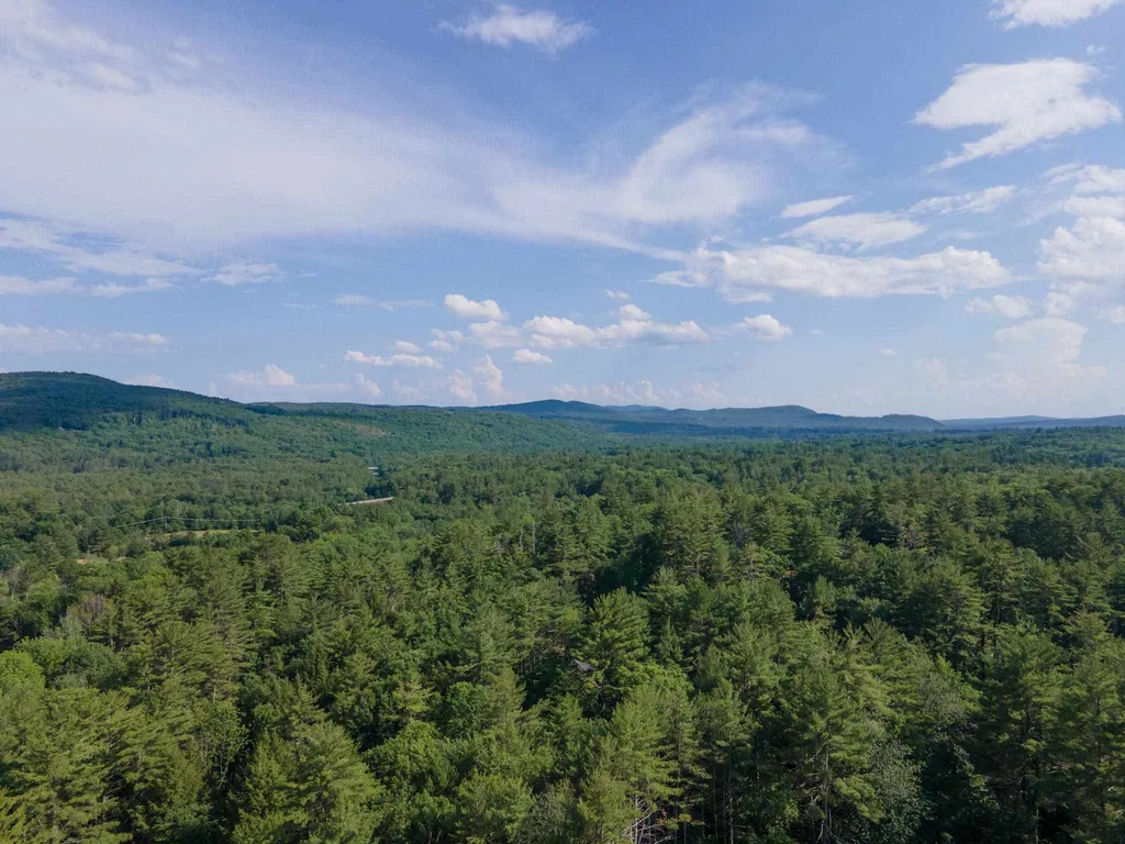 120 Emerald Drive Hillsborough NH 03244