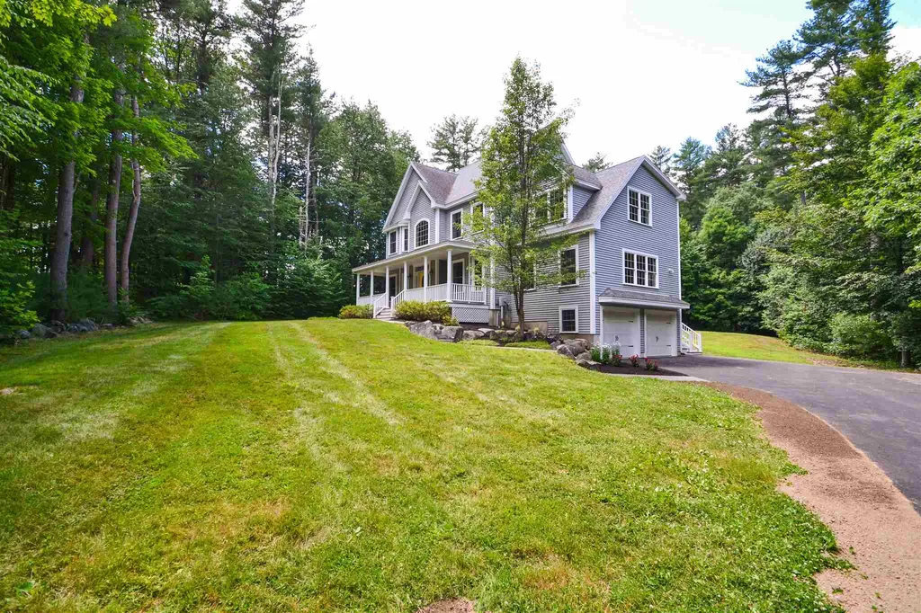 69 Nason Road Hampton Falls NH 03844
