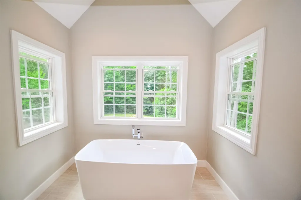 69 Nason Road Hampton Falls NH 03844