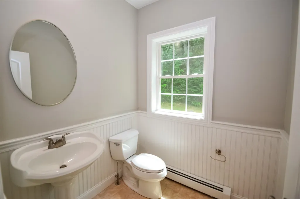 69 Nason Road Hampton Falls NH 03844