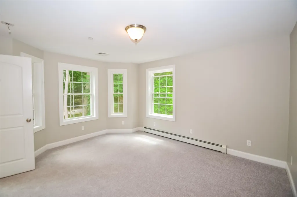 69 Nason Road Hampton Falls NH 03844
