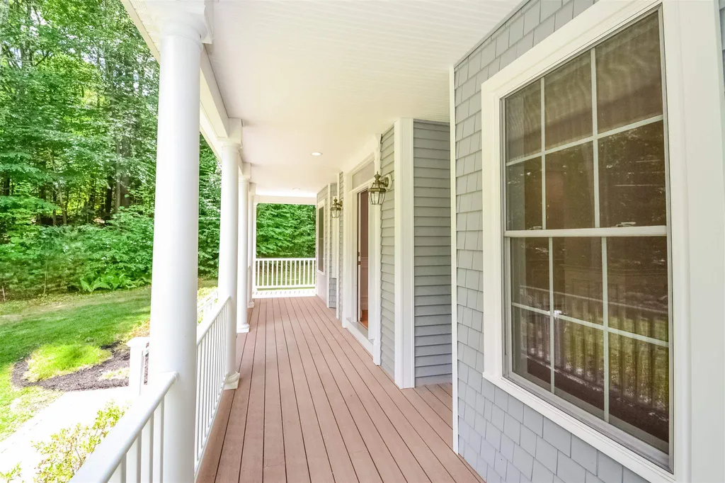 69 Nason Road Hampton Falls NH 03844
