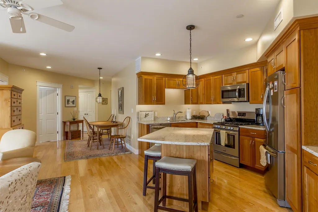 198 Islington Street Portsmouth NH 03801