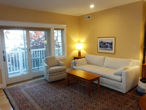 198 Islington Street Portsmouth NH 03801