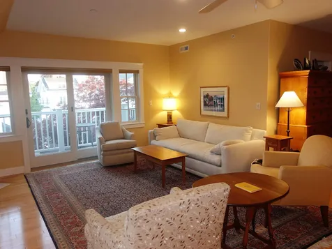 198 Islington Street Portsmouth NH 03801