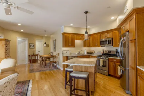 198 Islington Street Portsmouth NH 03801