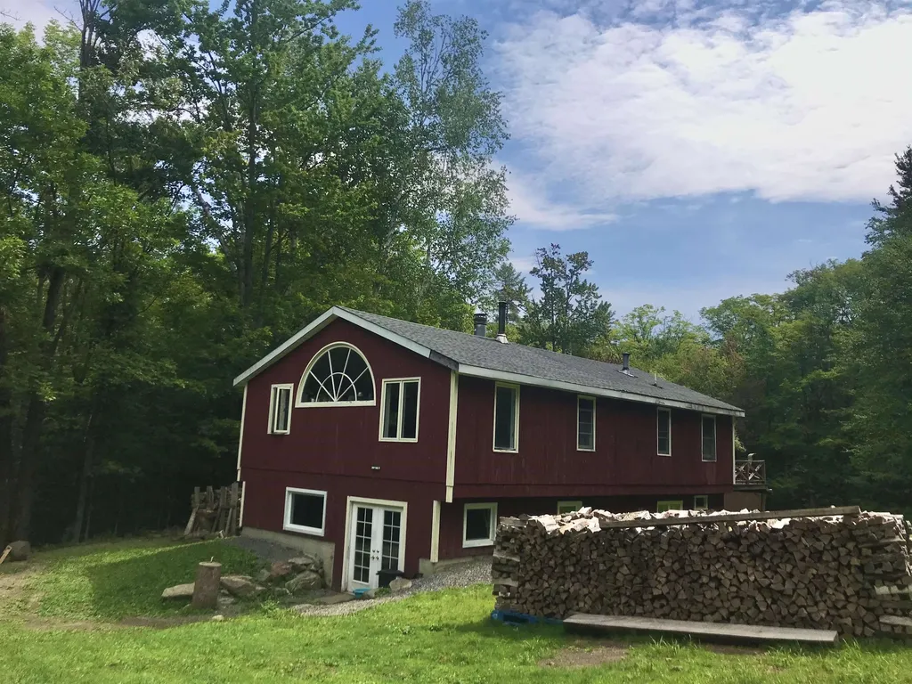 258 Stratton Hill Road Newfane VT 05351