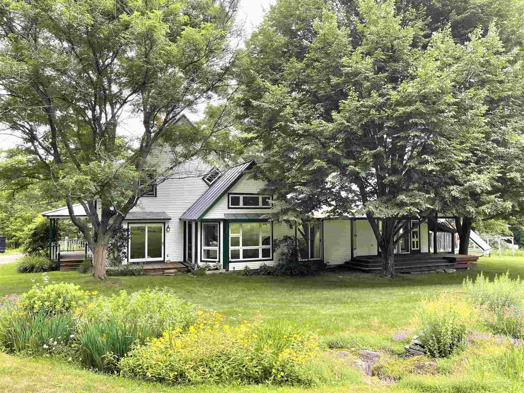 11 Cossingham Road Norwich VT 05055
