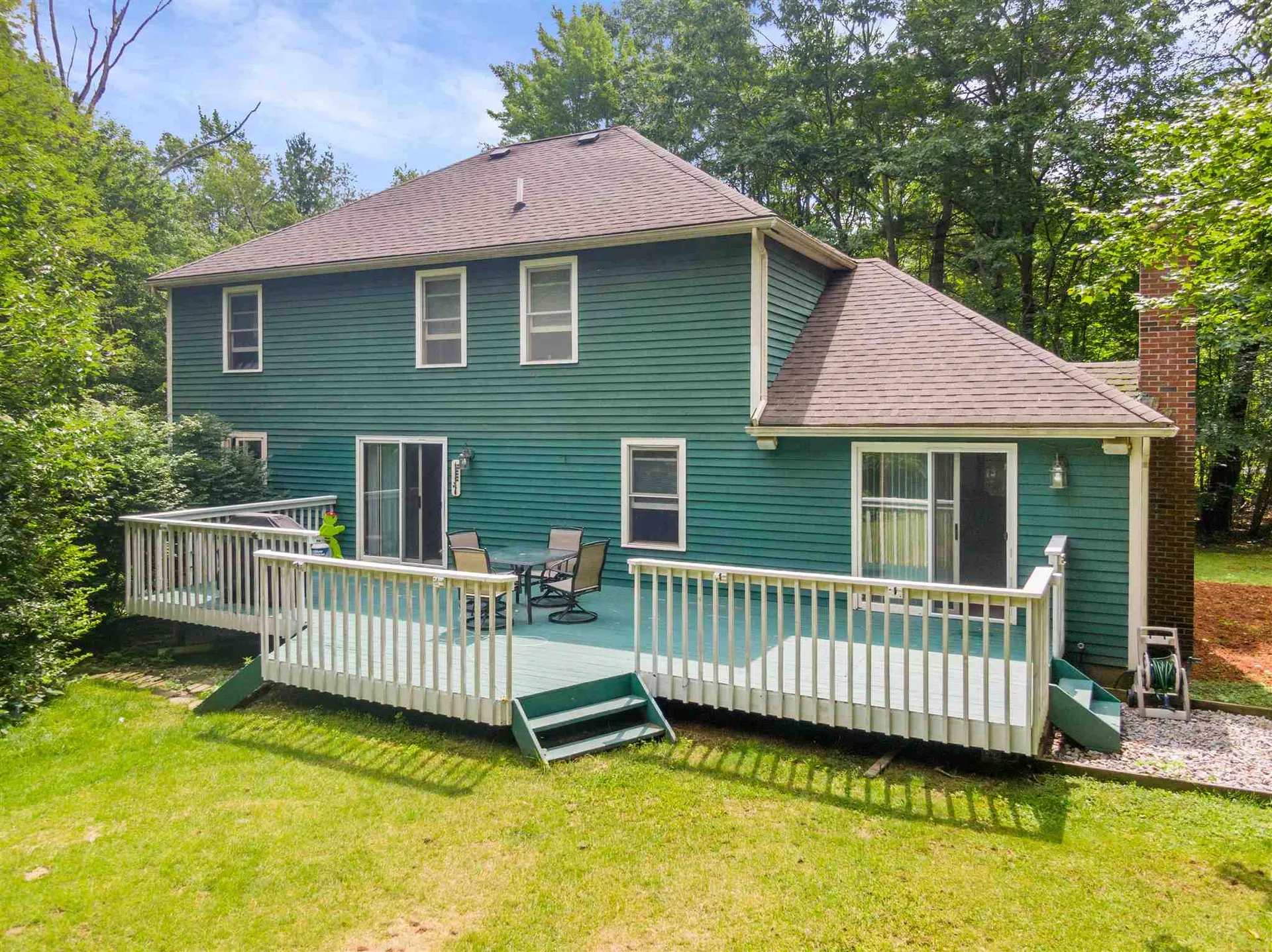 7 Fox Hollow Road Derry NH 03038