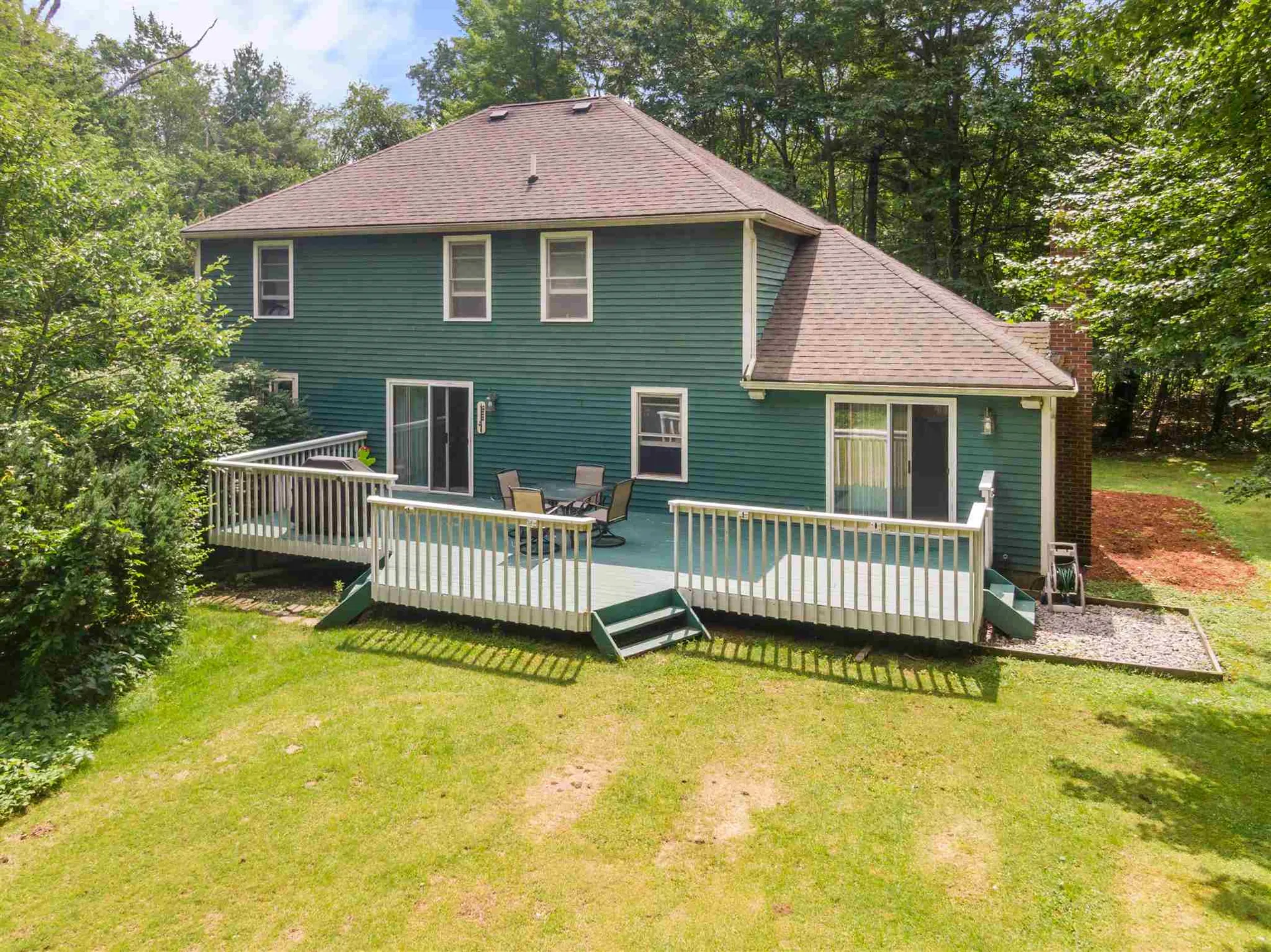 7 Fox Hollow Road Derry NH 03038