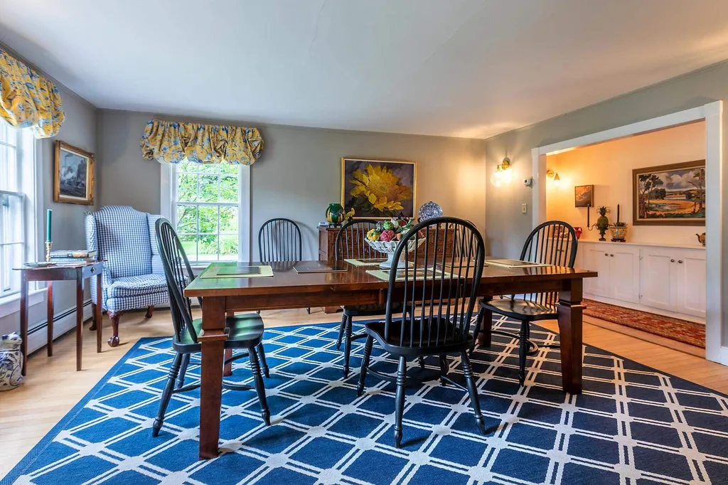4946 South Road Woodstock VT 05071