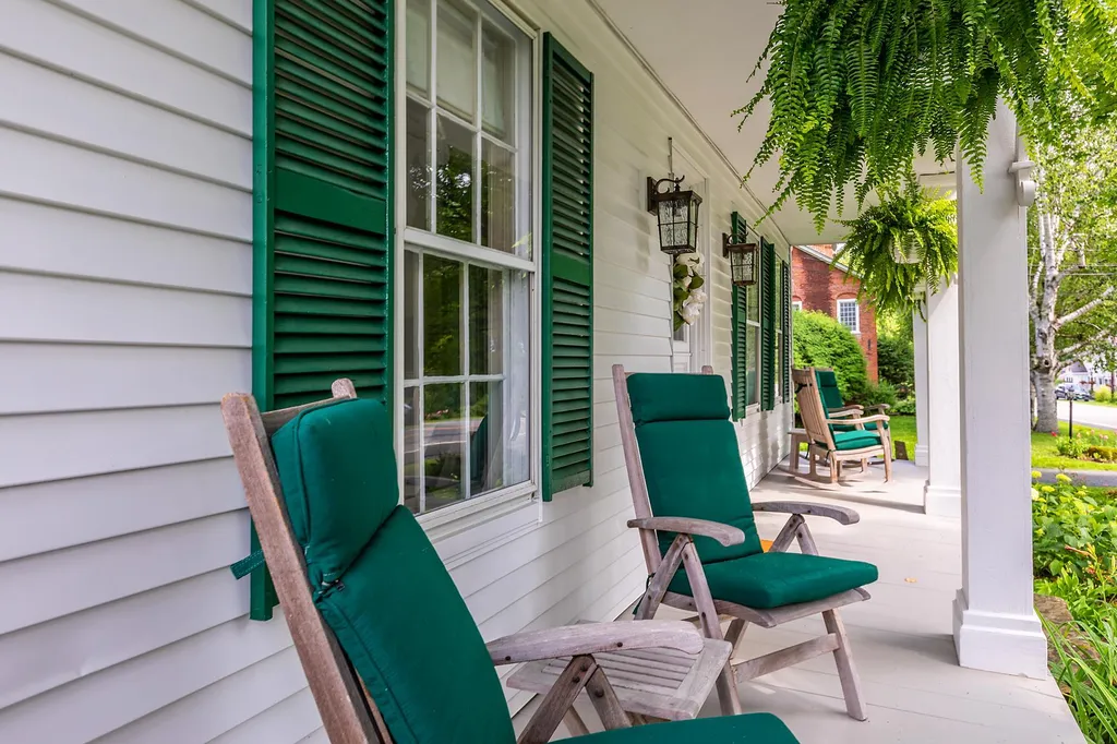 4946 South Road Woodstock VT 05071