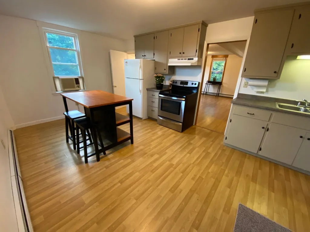 56 Harper Savage Lane Hartford VT 05084