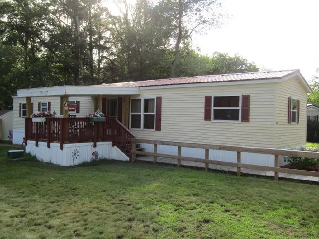 145 Emerald Drive Barrington NH 03825