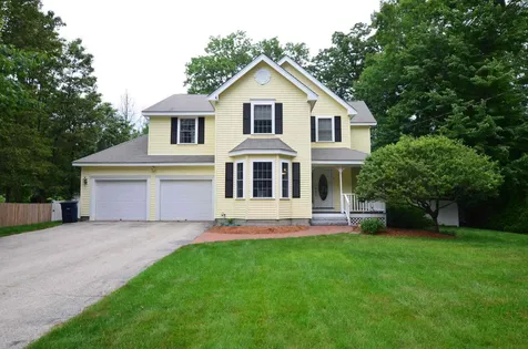10 Fairhaven Road Nashua NH 03060