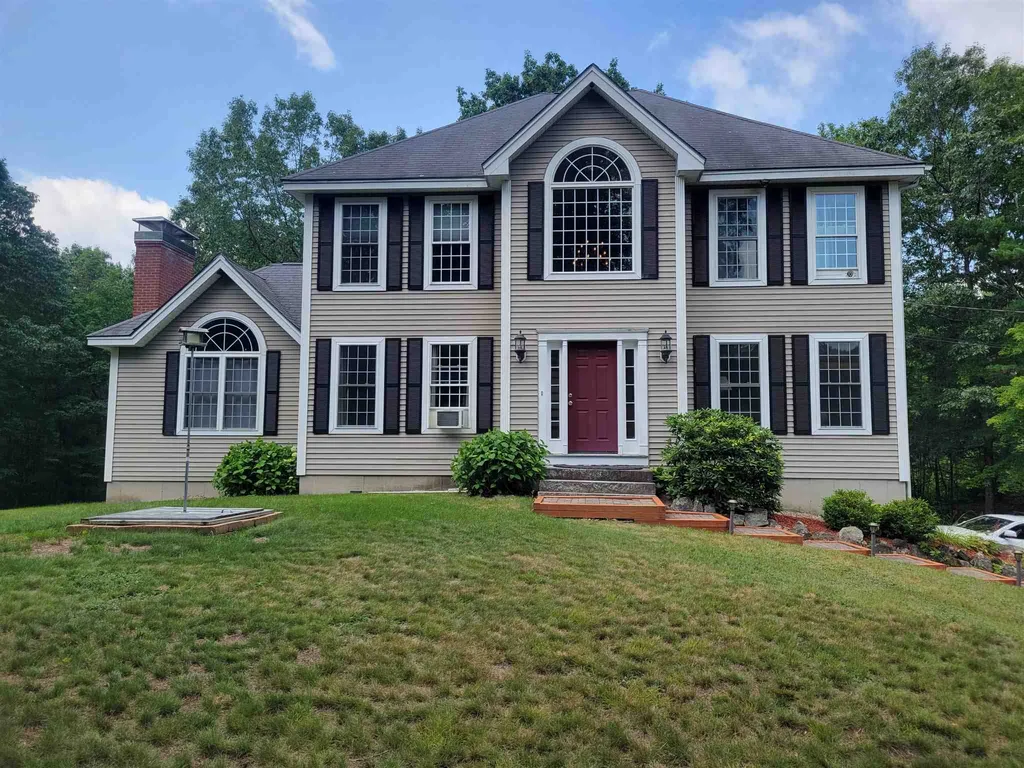 631 Lane Road Chester NH 03036