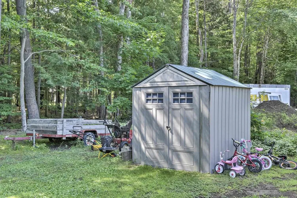 10 Olivo Road Keene NH 03431
