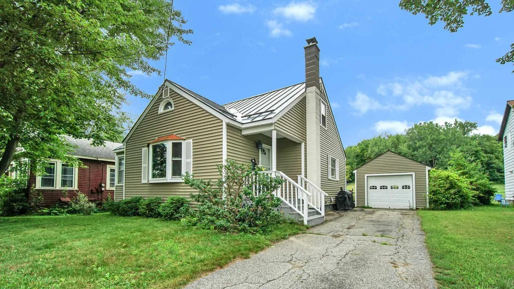 19 Pine Street Winooski VT 05404
