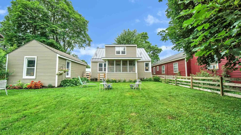 19 Pine Street Winooski VT 05404