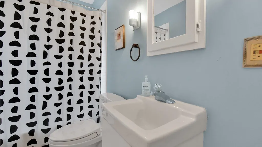 19 Pine Street Winooski VT 05404