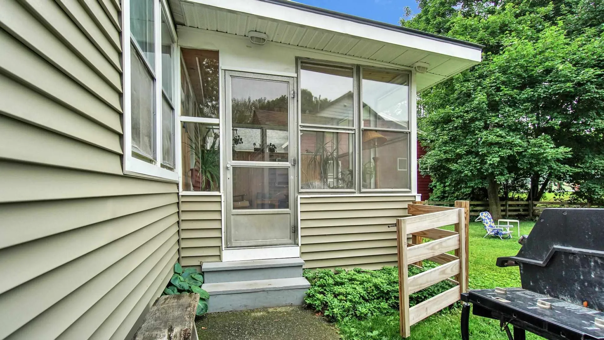 19 Pine Street Winooski VT 05404