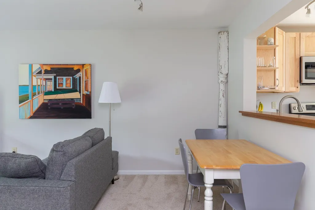 11 Conifer Court Burlington VT 05401